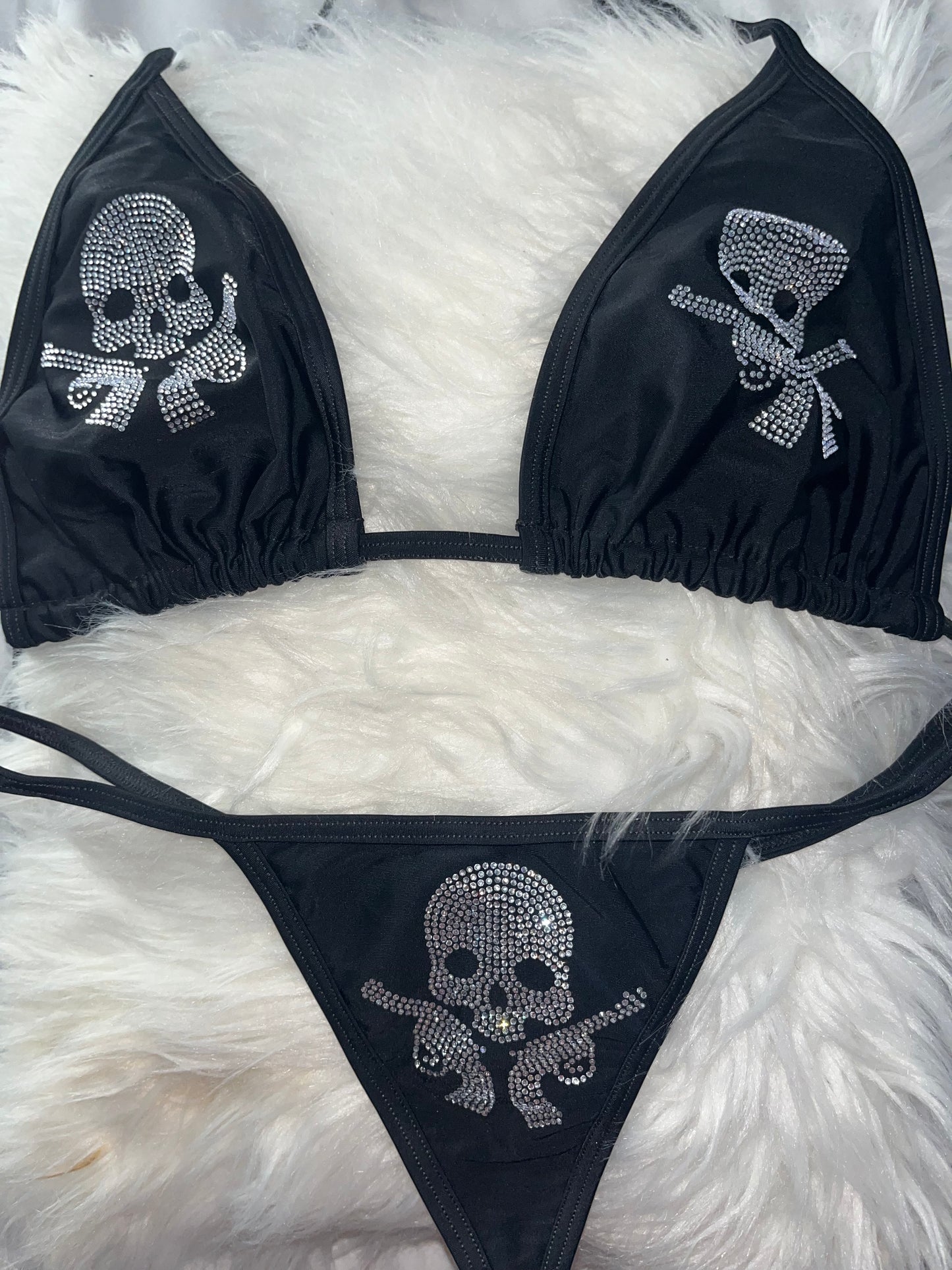 Black Skulls